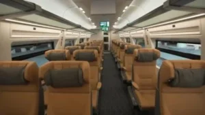 مواعيد قطار تالجو على خطوط السكة الحديد وتأثيرها على تنقل الركاب اليومية